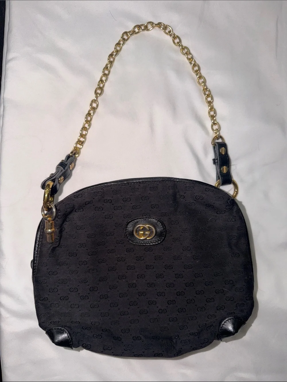 Gucci Vintage 70’s Round Canvas Shoulder Bag in Black and Gold - Picture 3 of 16